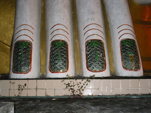 BudhasNails.JPG