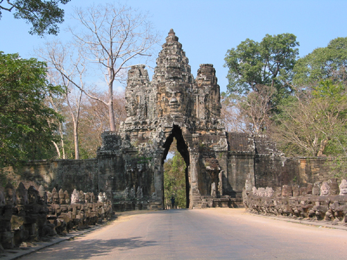 SouthernGateIntoAngkorThom.JPG