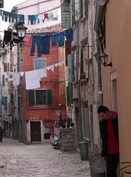 Alley.jpg