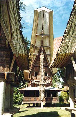 affluenthouse.jpg
